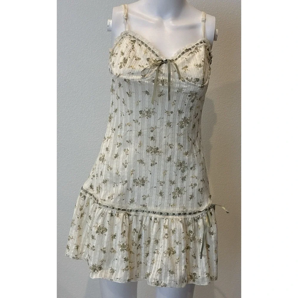 Vintage Y2K Floral Milkmaid Coquette Mini Dress Size M Ivory Romantic Cottage